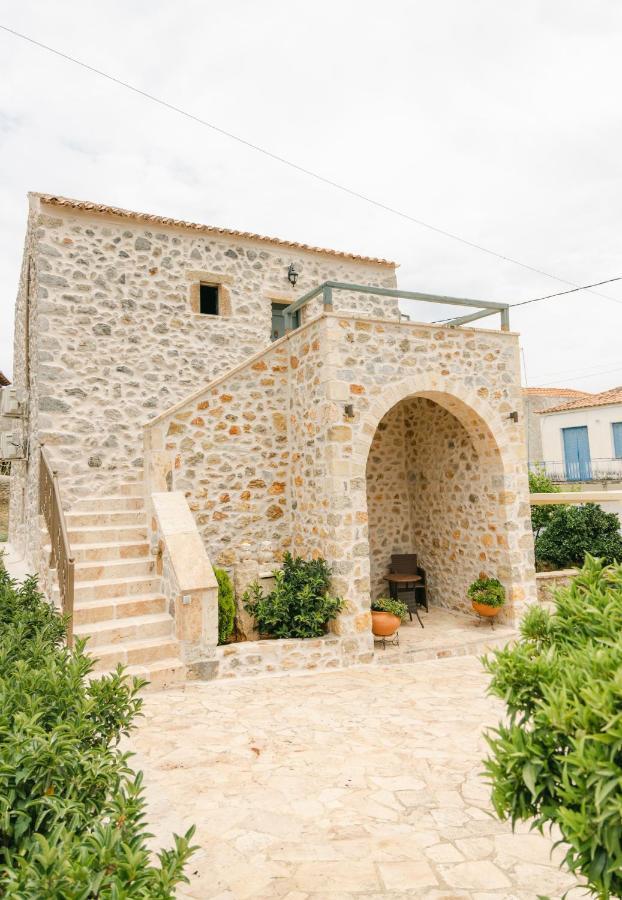 La Tore Di Montenegro Gythio Exteriér fotografie